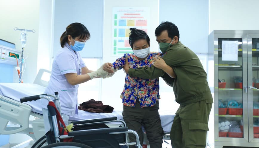 Mơ thấy người thân đang điều trị tại bệnh viện