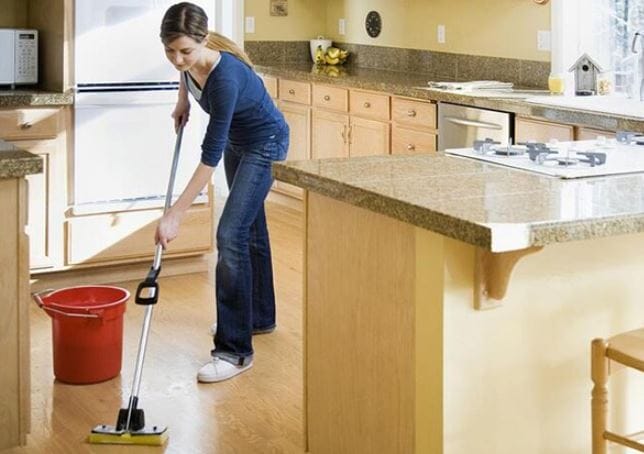 Chiêm bao thấy lau nhà thường mang rất nhiều ý nghĩa khác nhau tùy vào từng bối cảnh