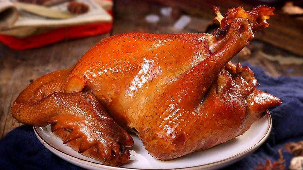 Giải đáp ngủ mơ thấy ăn thịt gà có ý nghĩa gì?