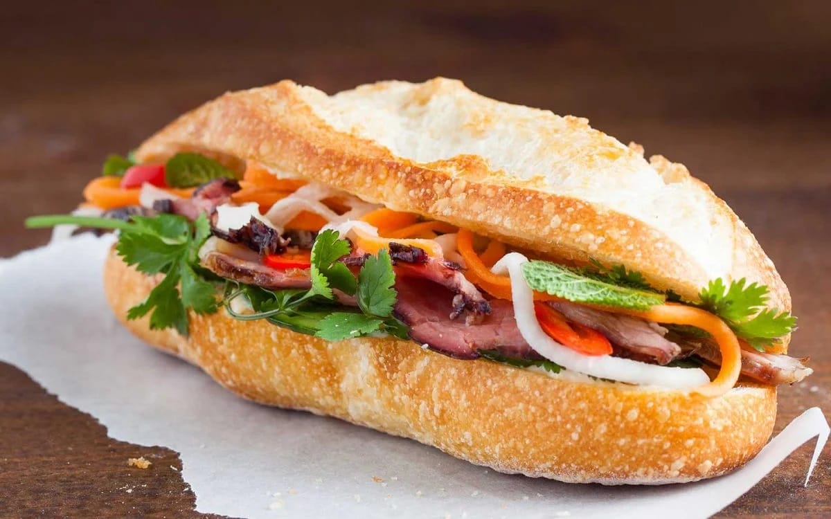Luận giải giấc mơ thấy ăn bánh mì