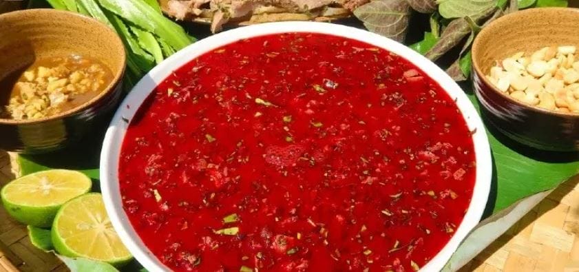 Mơ thấy ăn tiết canh - Bật mí những ý nghĩa sâu sắc trong mơ