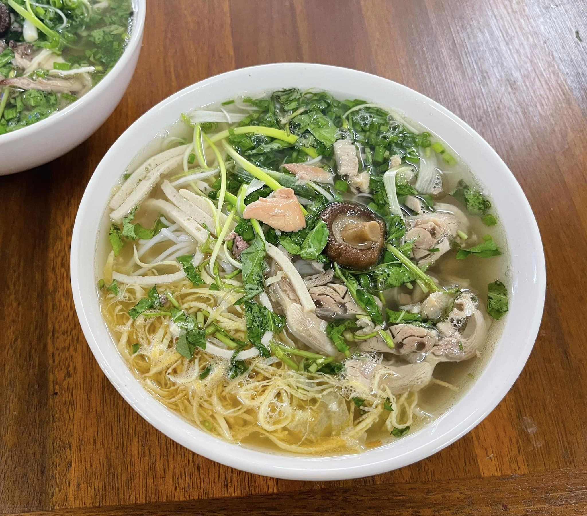 Tìm hiểu ý nghĩa giấc mơ thấy ăn bún