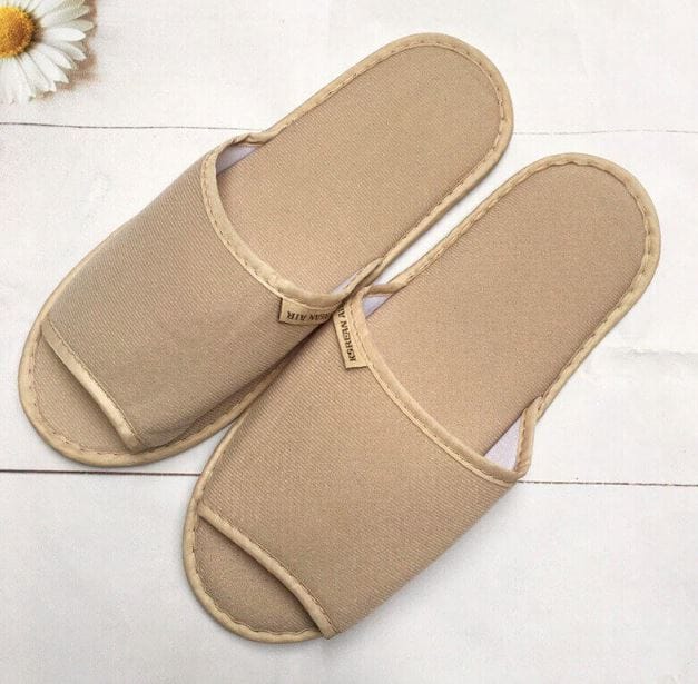 Mơ thấy đôi dép lệch thường phản chiếu nhiều suy nghĩ trong tâm trí người mơ