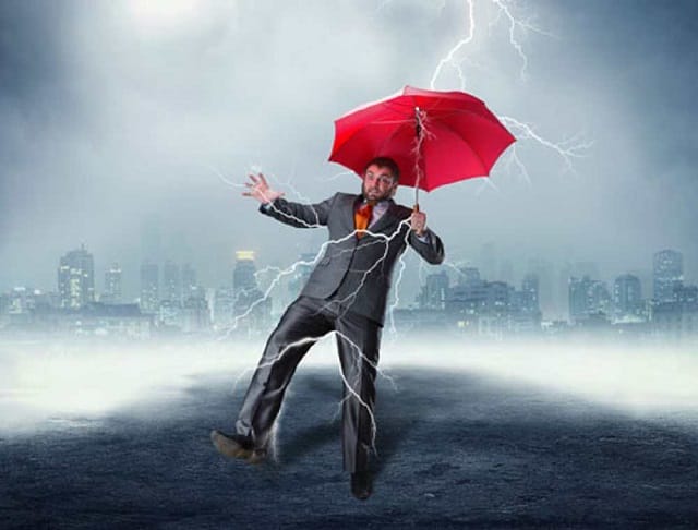 Mơ thấy người khác bị sét đánh ngẫm con số mấy?
