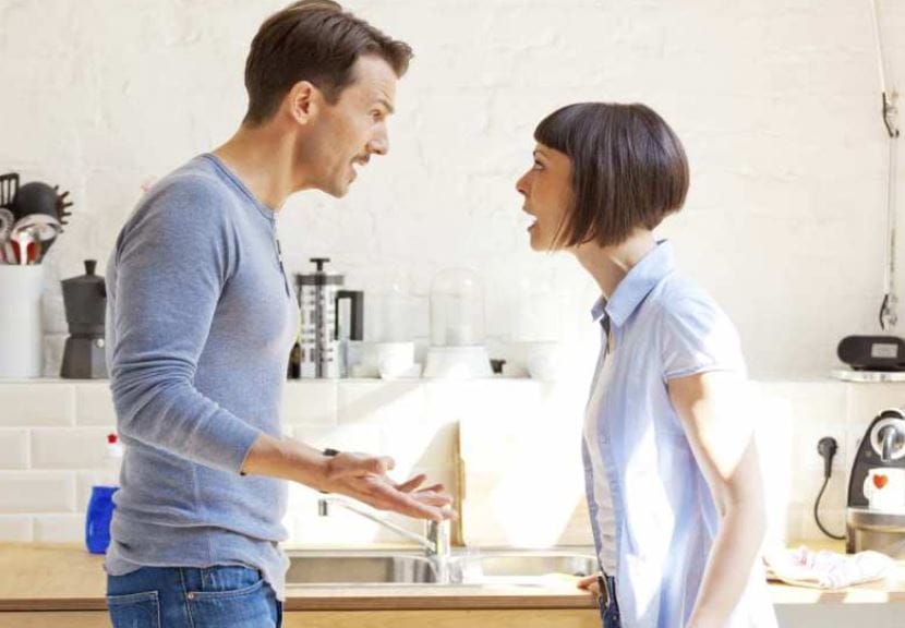 Ý nghĩa tiềm ẩn trong giấc mơ thấy cãi nhau với hàng xóm