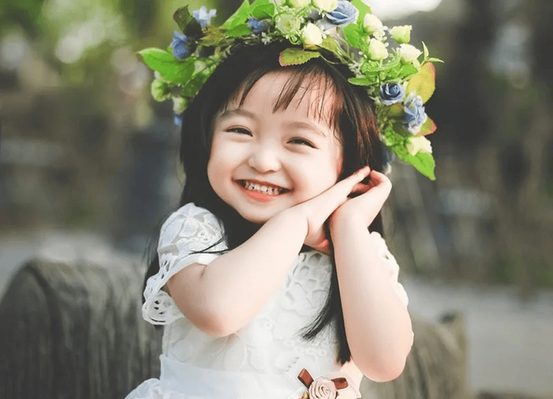 Hình ảnh bé gái trong mơ mang nhiều ý nghĩa tốt đẹp và mới mẻ