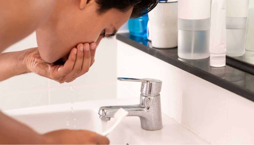 Hướng dẫn xử lý vết thương và chăm sóc khoang miệng