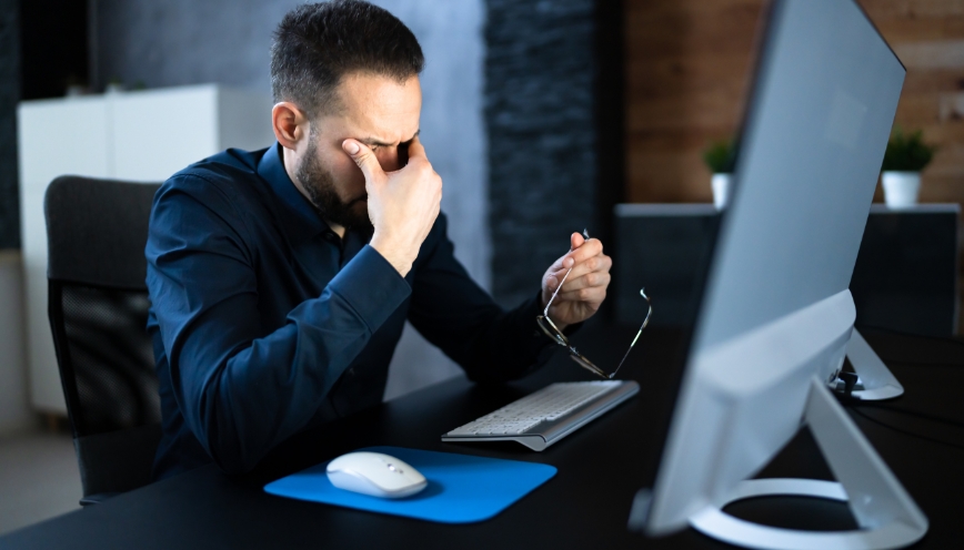 Giải đáp câu hỏi về mắt phải giật ở nam