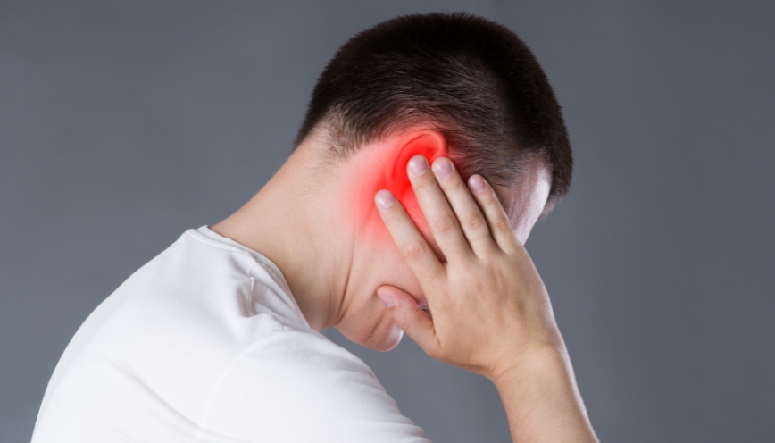 Nóng tai phải từ 15 đến 17 giờ