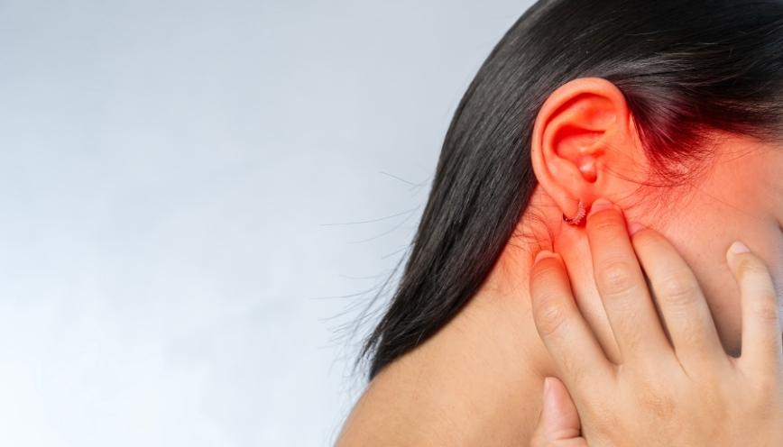 Những câu hỏi thường gặp về hiện tượng nóng tai phải