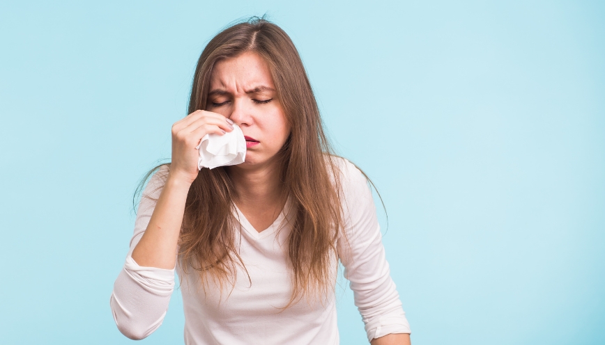 Phải làm để bớt lo lắng khi sống mũi bị co giật