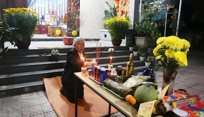 Trình tự thực hiện lễ Trừ Tịch ngoài trời tại gia đình