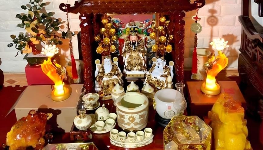 Mâm lễ Thần Tài rằm tháng 7 có gì?