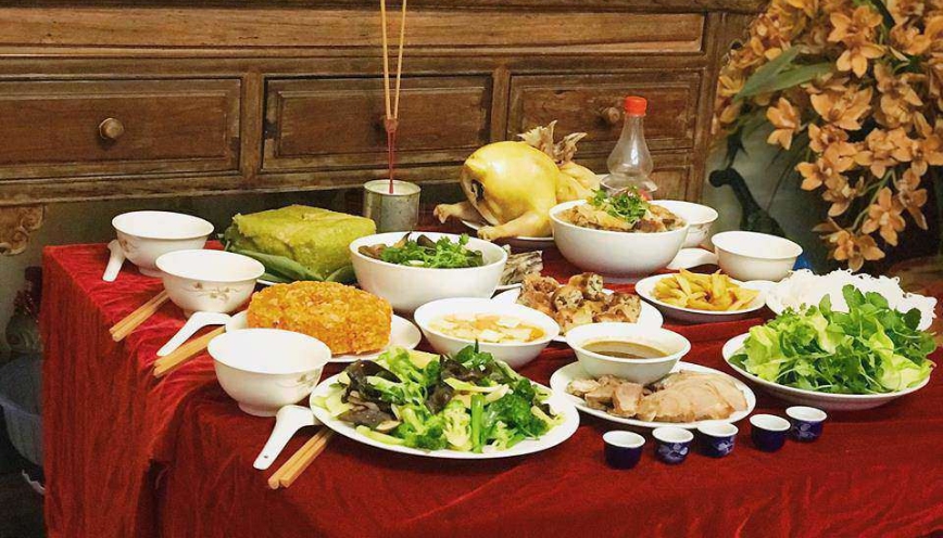 Lễ vật và cách chăm sóc bàn thờ Thần Tài mỗi ngày