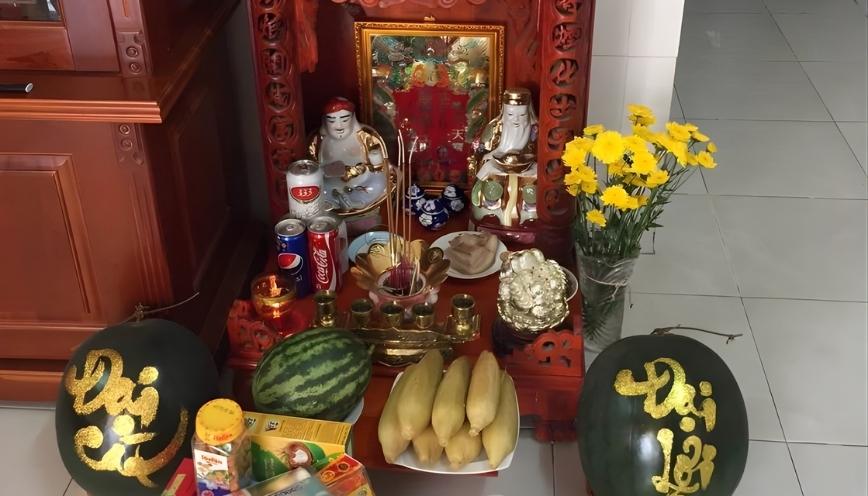 Văn khấn Thần Tài rằm tháng 6 đầy đủ, dễ sử dụng